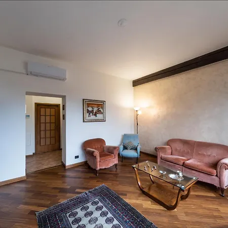Apartament Cascina Ravona San Fermo della Battaglia