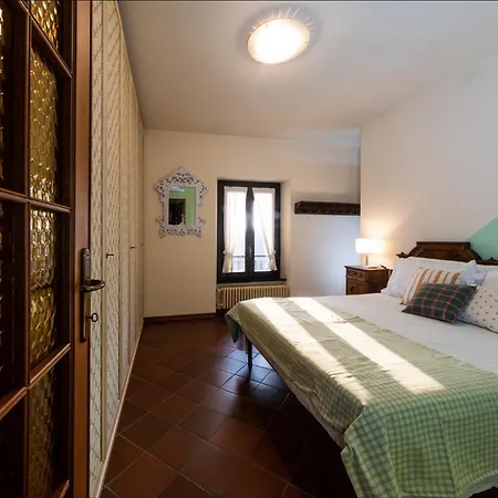 Cascina Ravona Apartament *