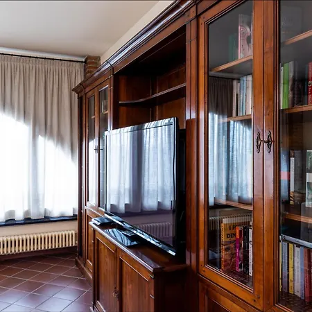 Cascina Ravona Apartment