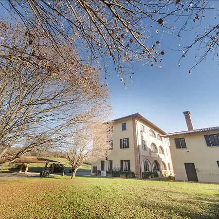 Cascina Ravona Apartment